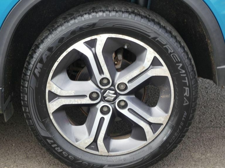 Suzuki Vitara 1.6 Sz5 Suv Silver #23