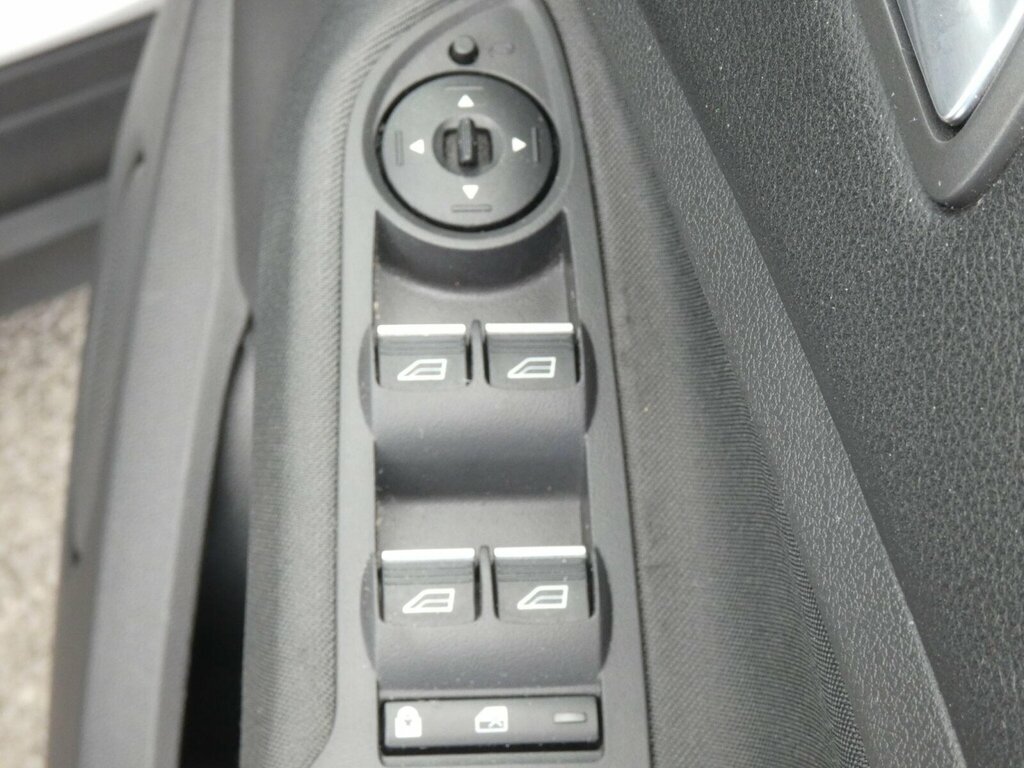 Ford C-Max 2.0 Tdci Titanium X Mpv Euro 6 Blue #17
