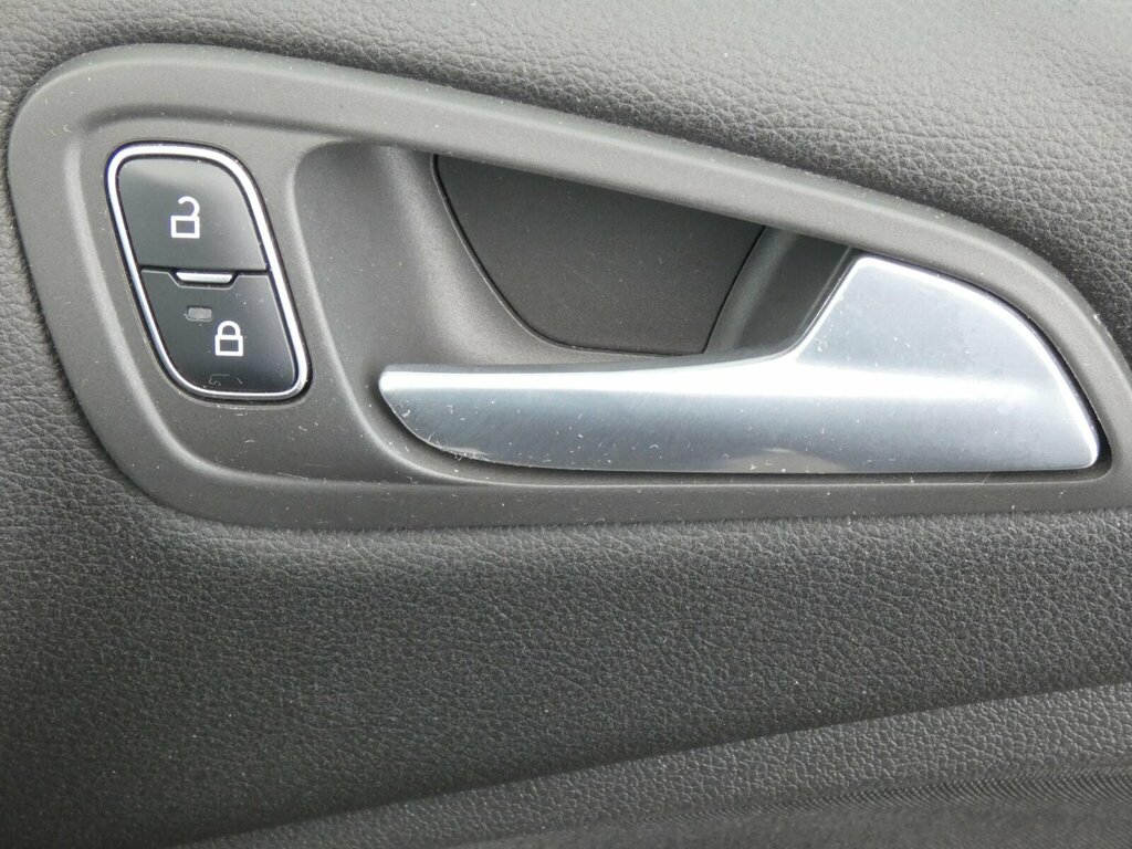 Ford C-Max 2.0 Tdci Titanium X Mpv Euro 6 Blue #24