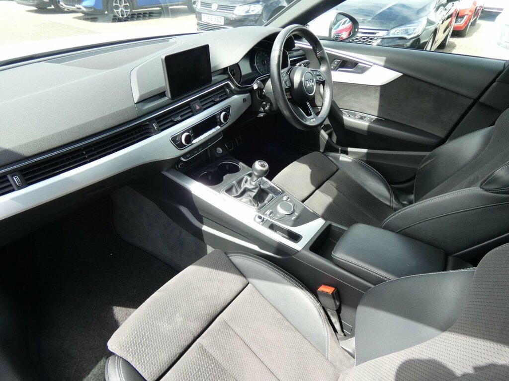 Audi A4 2.0 Tdi Ultra S Line Euro 6 Ss White #2