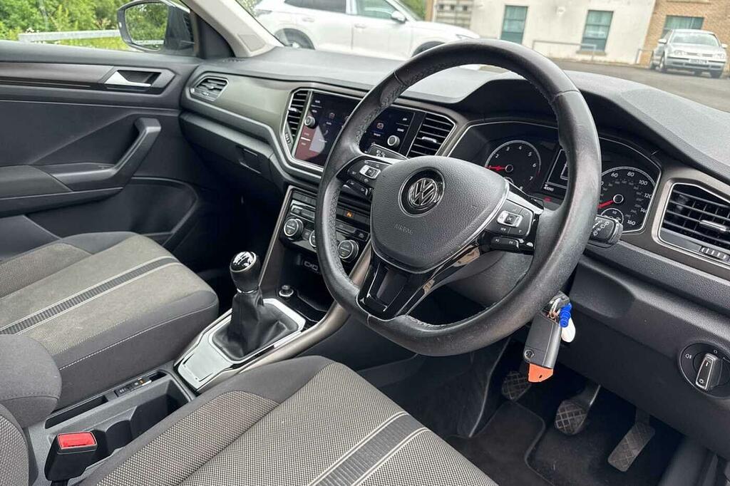Volkswagen T-Roc 1.0 Tsi Design White #6