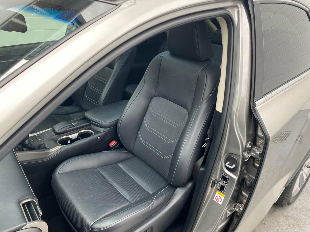 Lexus NX 300H F Sport Silver #37