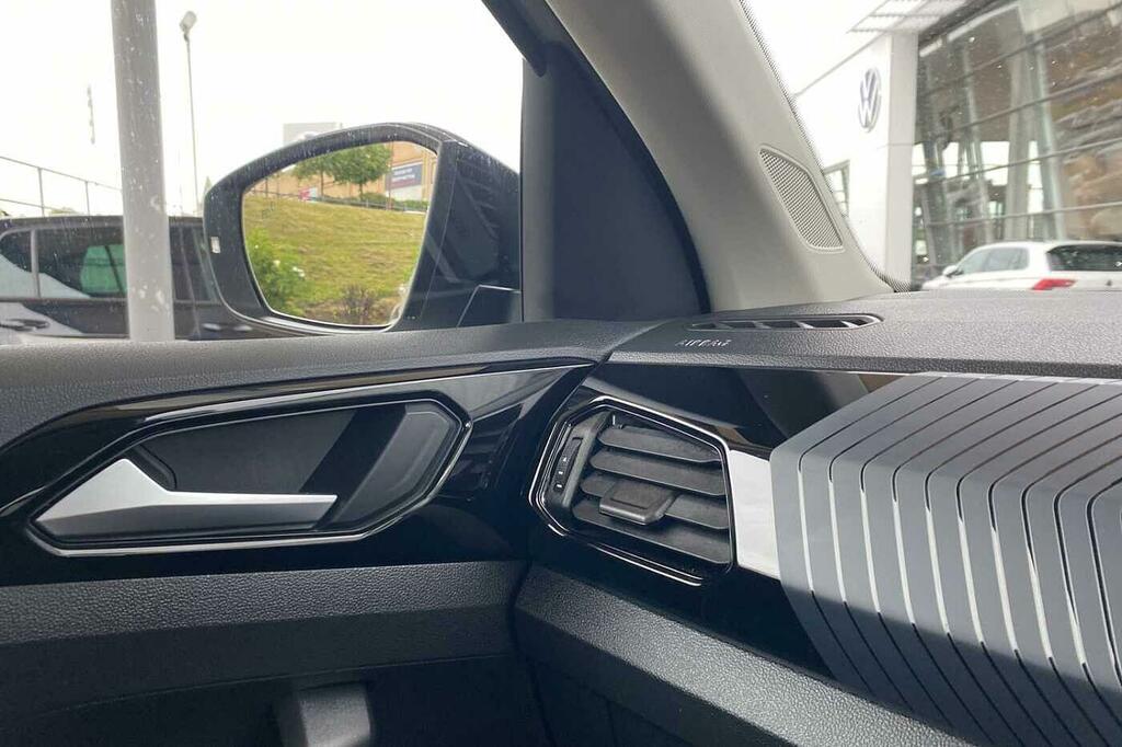 Volkswagen T-Cross Se Black #21