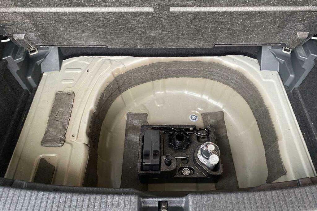 Volkswagen T-Cross Se Black #12