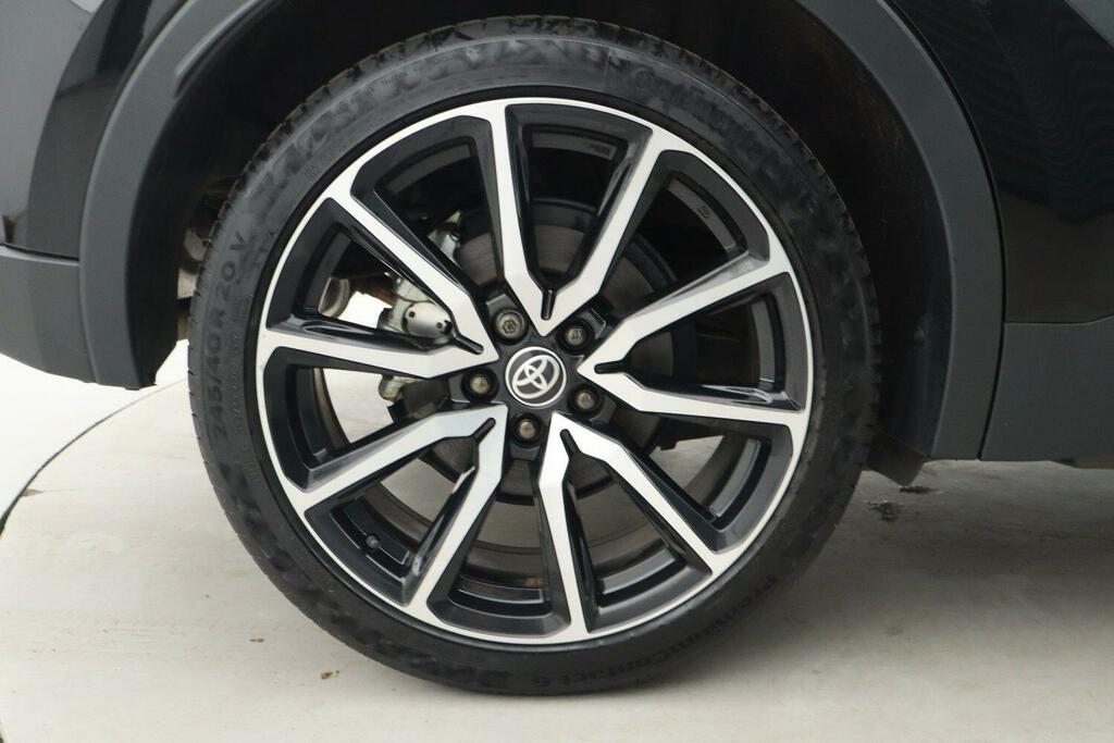 Toyota C-Hr Excel White #23
