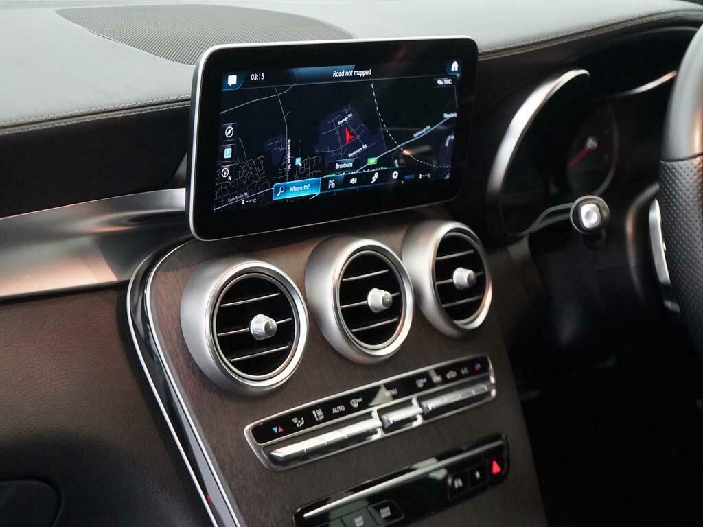 Mercedes-Benz GLC Class Glc 220 D 4Matic Amg Line Premium Silver #37