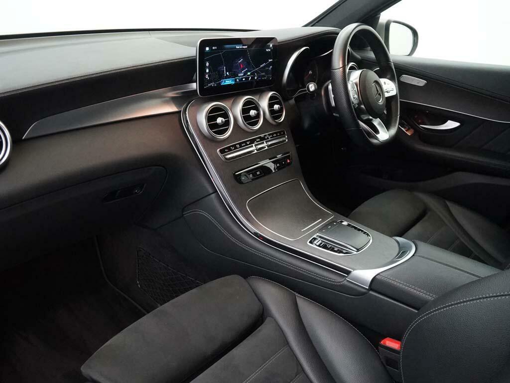 Mercedes-Benz GLC Class Glc 220 D 4Matic Amg Line Silver #3