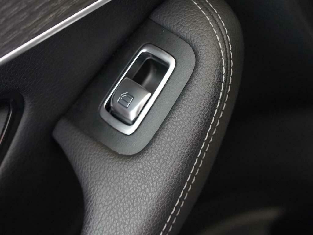 Mercedes-Benz GLC Class Glc 220 D 4Matic Amg Line Premium Silver #41