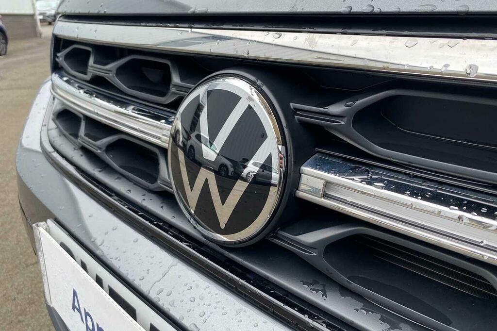 Volkswagen T-Roc R-line Black #48