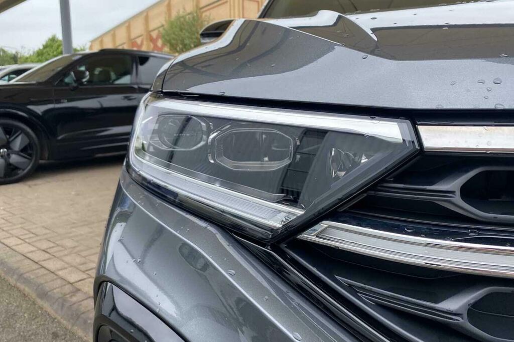 Volkswagen T-Roc R-line Black #47