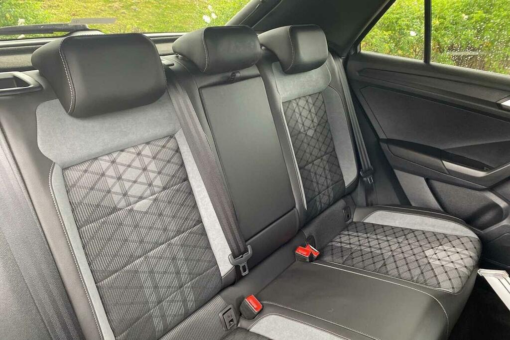 Volkswagen T-Roc R-line Black #13