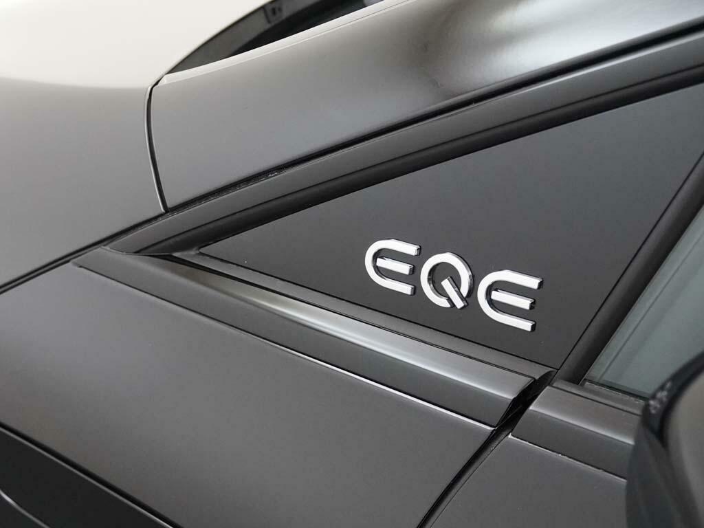 Mercedes-Benz EQE Amg Line Grey #39