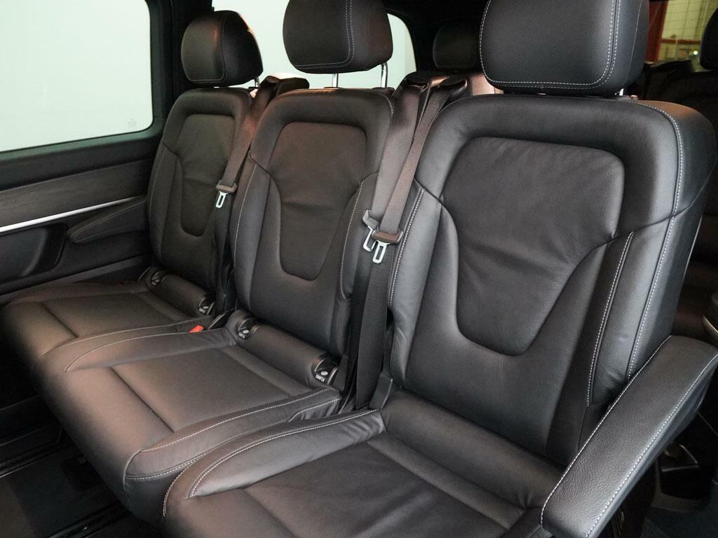 Mercedes-Benz V Class 300 Amg Line D Black #35