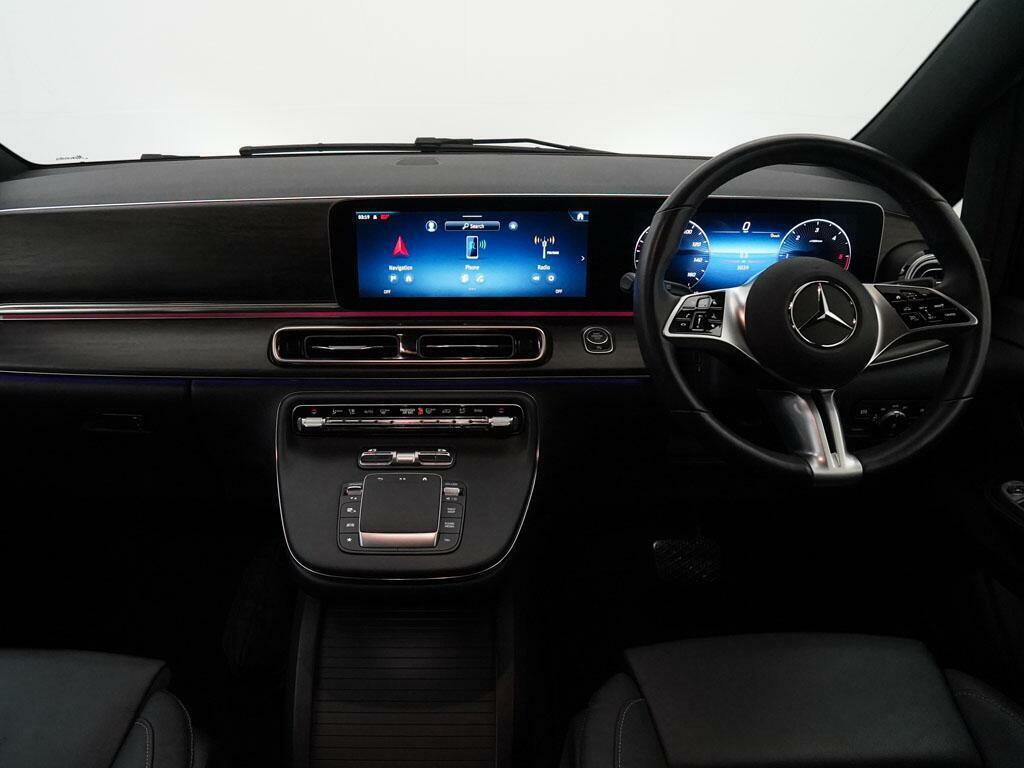 Mercedes-Benz V Class V 220 D Premium Extra Long Silver #5