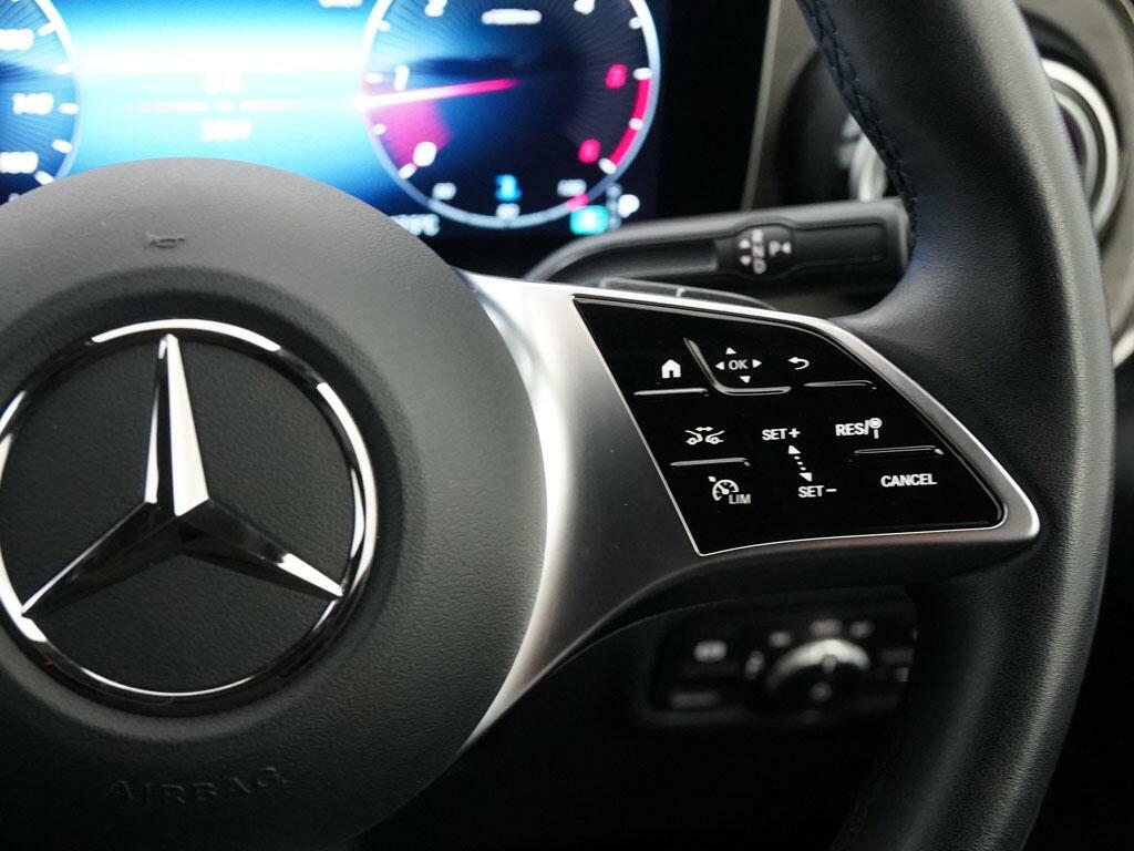 Mercedes-Benz V Class 300 Amg Line D Black #28