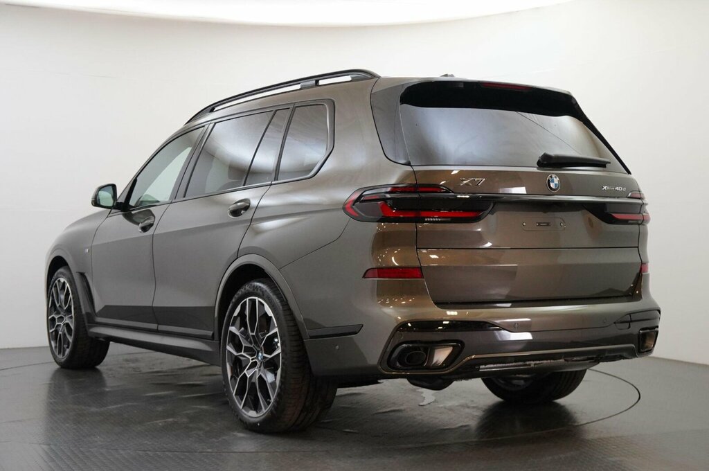 BMW X7 X7 Xdrive40d M Sport Green #3