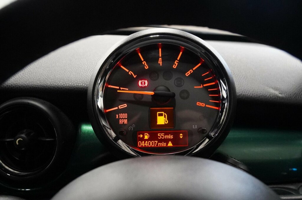 Mini Coupe 1.6 Cooper Chili Pack Grey #20