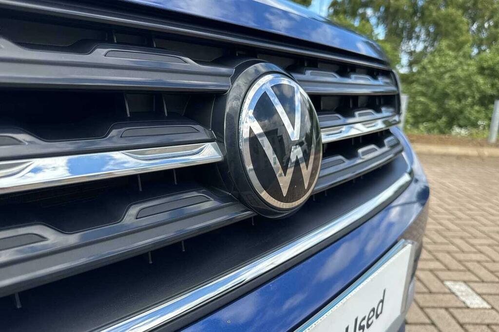 Volkswagen T-Cross Se Tsi Black #33