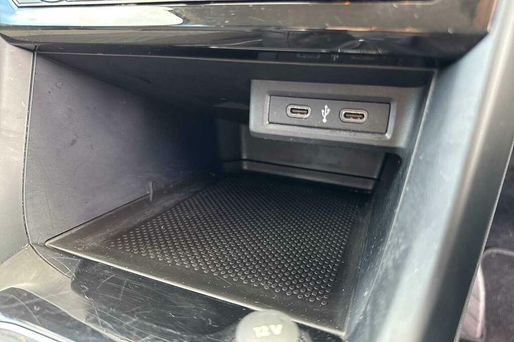 Volkswagen T-Cross Se Tsi Black #25