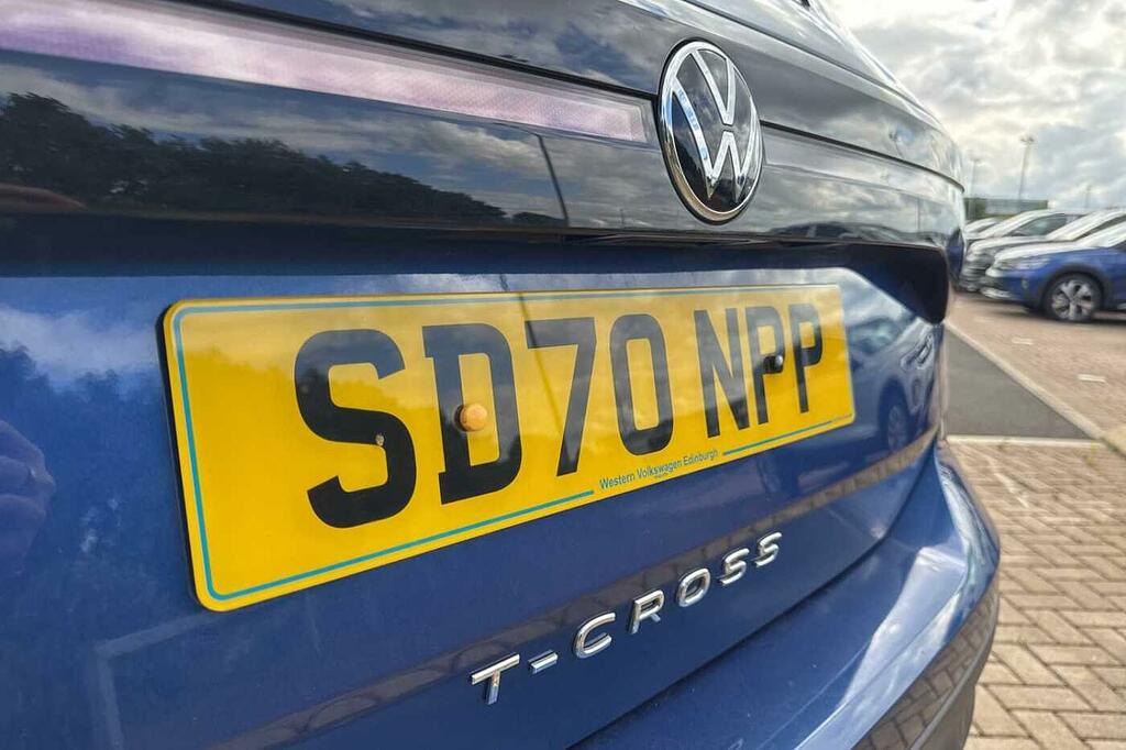 Volkswagen T-Cross Se Tsi Black #39