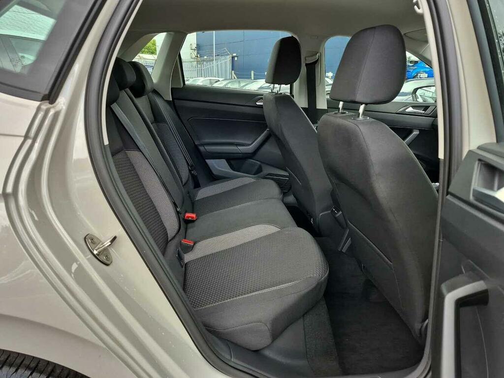 Volkswagen Polo Hatchback White #44
