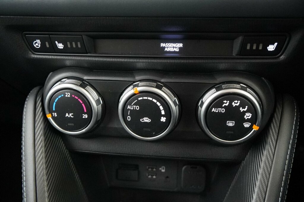 Mazda 2 1.5I Hybrid Select Cvt Black #7