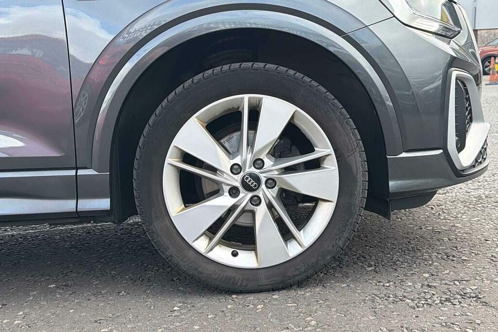 Audi Q2 S Line 30 Tfsi 110 Ps 6-Speed Grey #5