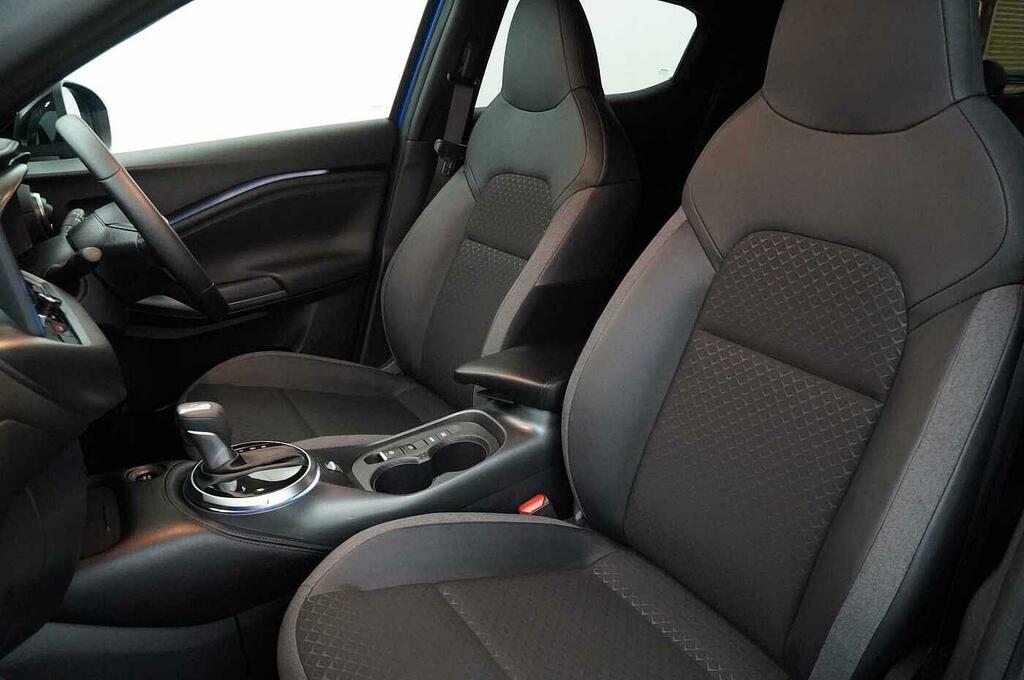 Nissan Juke N-connecta Grey #17