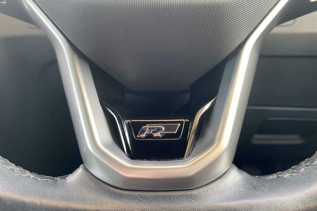 Volkswagen Passat Gte Dsg Grey #24