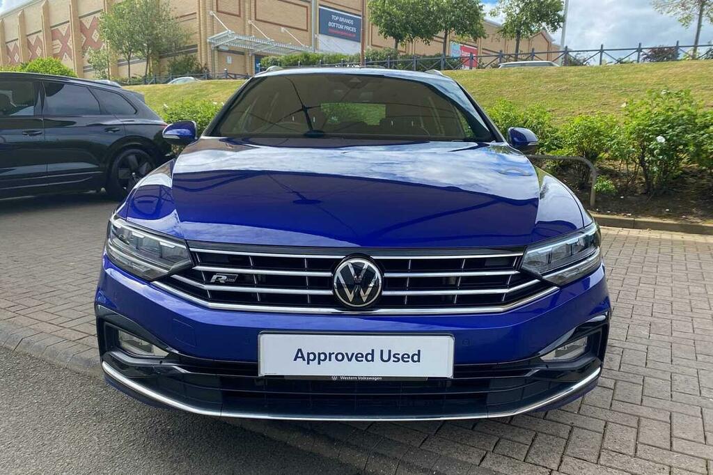 Volkswagen Passat Gte Dsg Grey #7