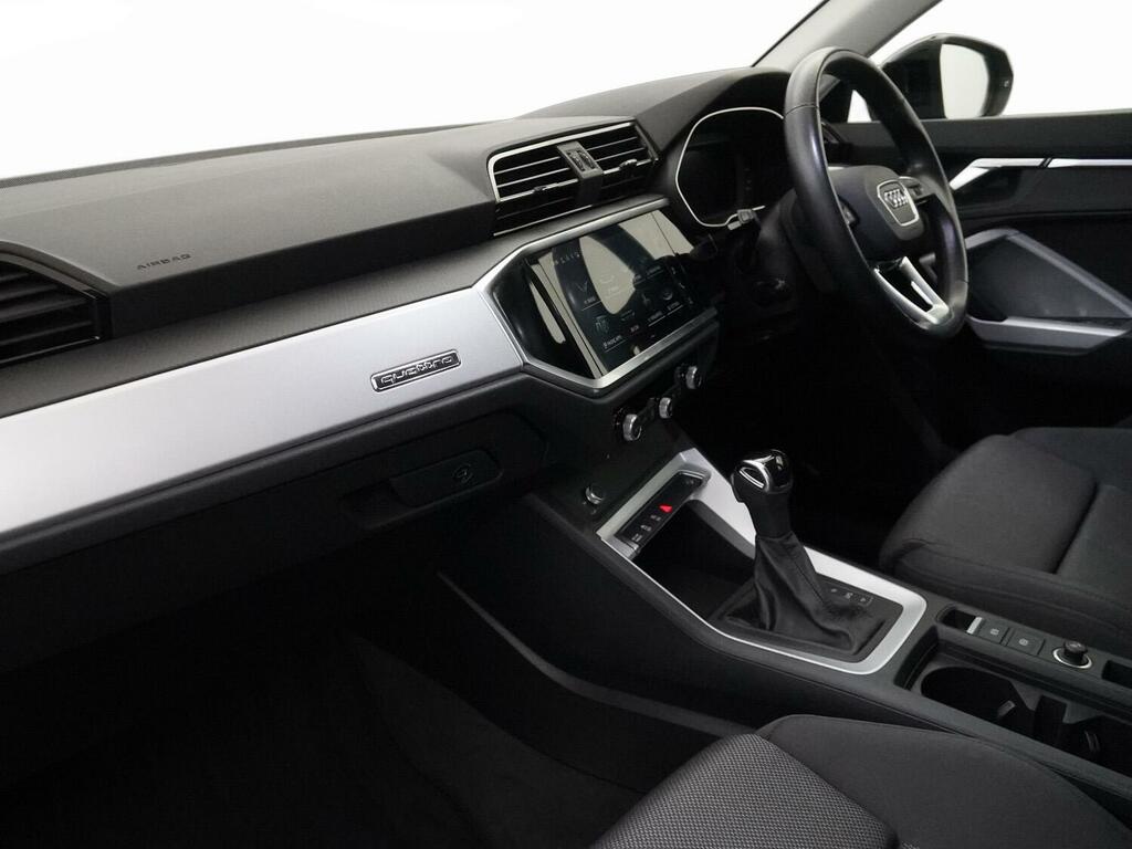 Audi Q3 Sport 40 Tdi Quattro S-a Black #3