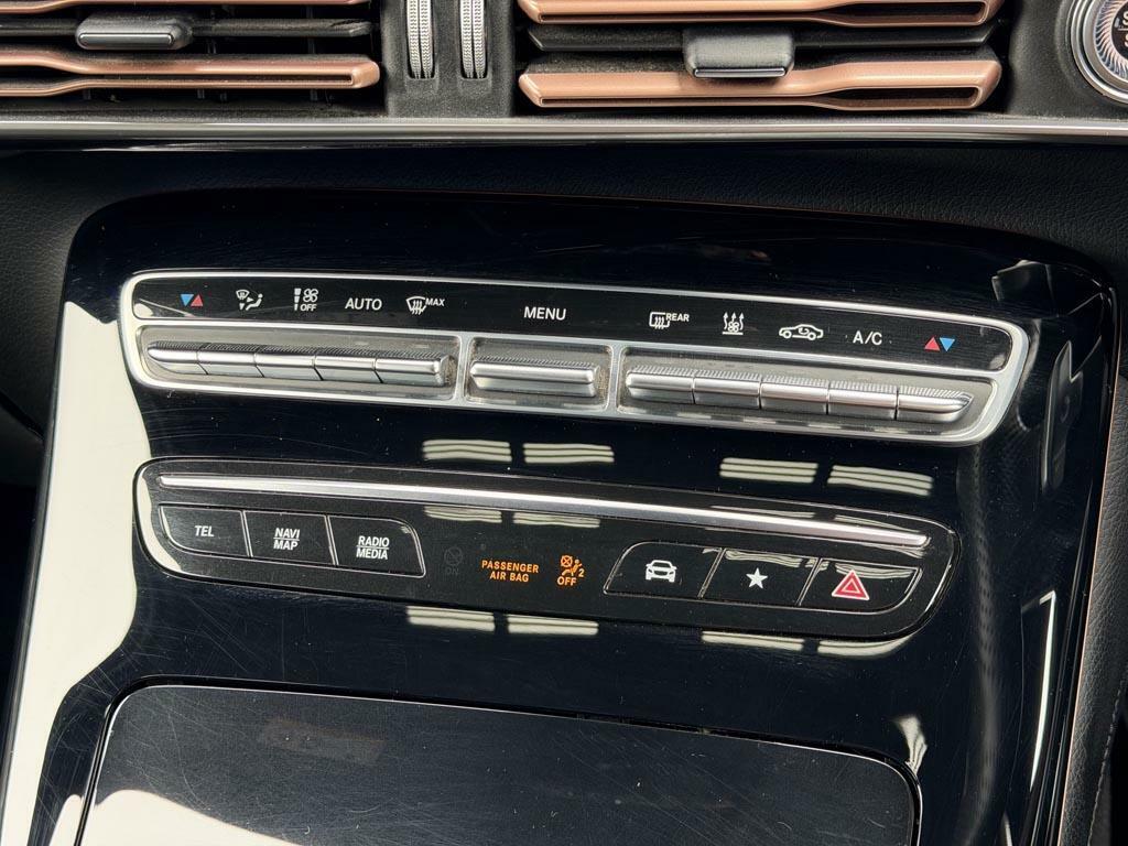 Mercedes-Benz EQC Suv Black #18