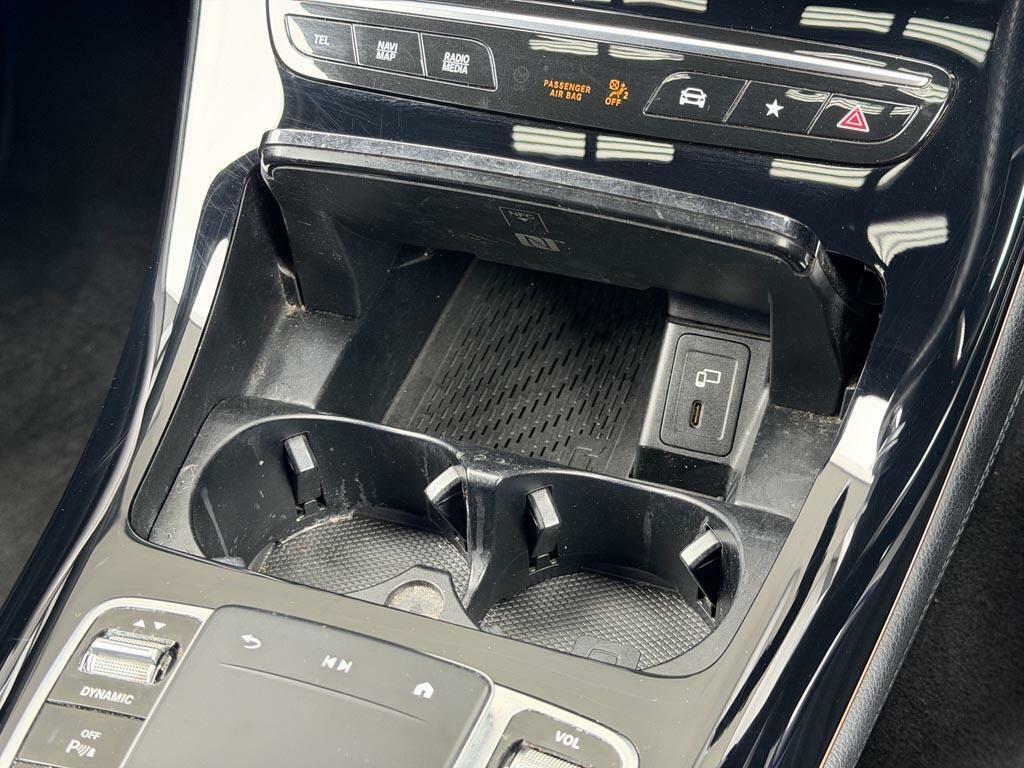 Mercedes-Benz EQC Suv Black #19