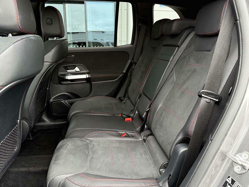 Mercedes-Benz GLB Class Glb200 Amg Line Executive Blue #9