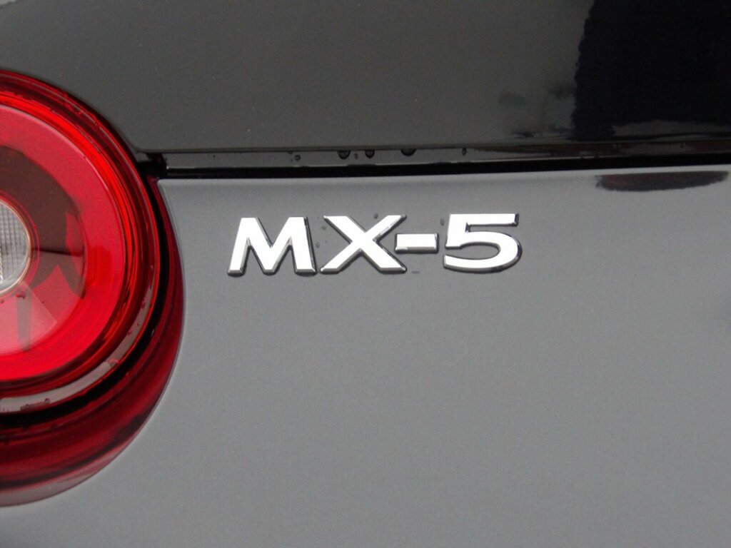 Mazda MX-5 1.5 132 Exclusive-line Grey #9
