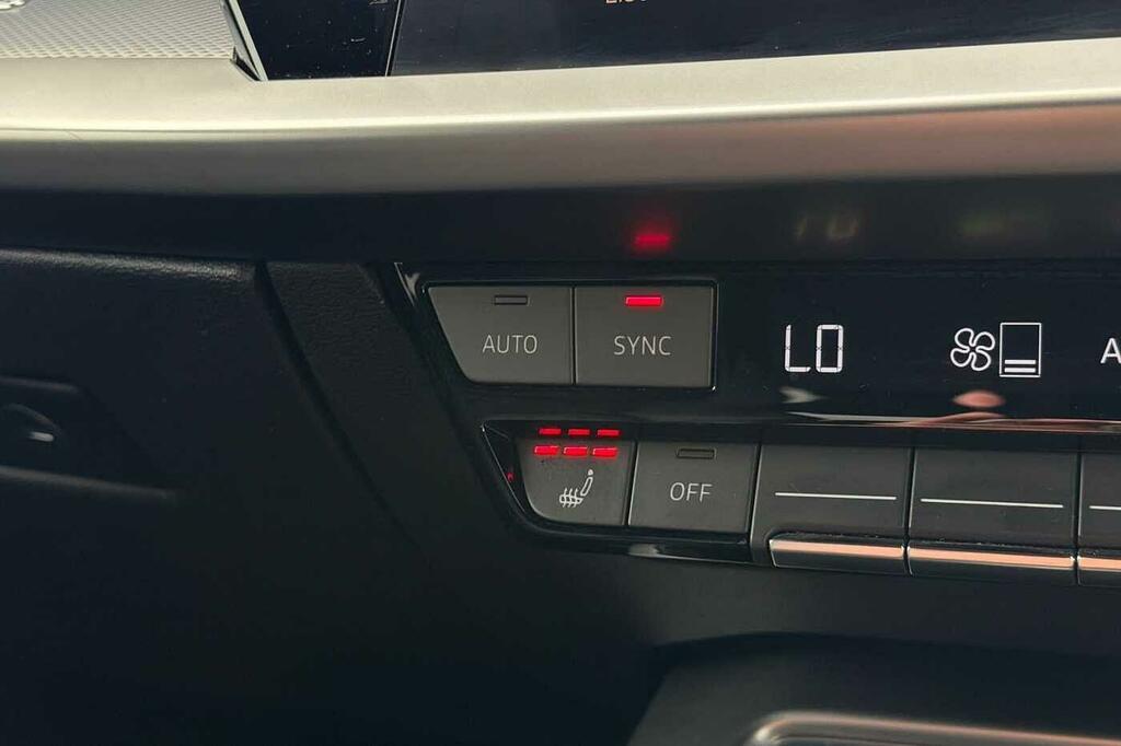 Audi A3 30 Tfsi S Line White #31