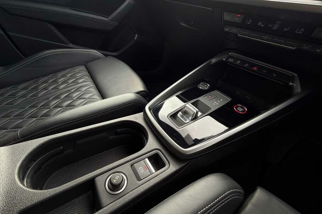 Audi A3 30 Tfsi S Line White #8