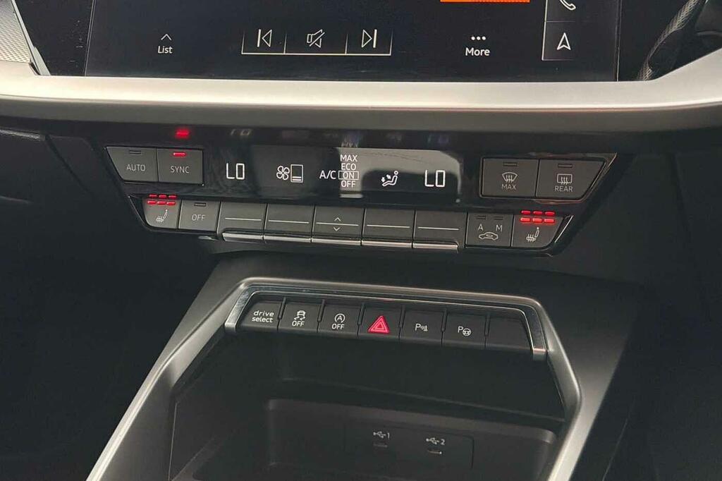 Audi A3 30 Tfsi S Line White #30