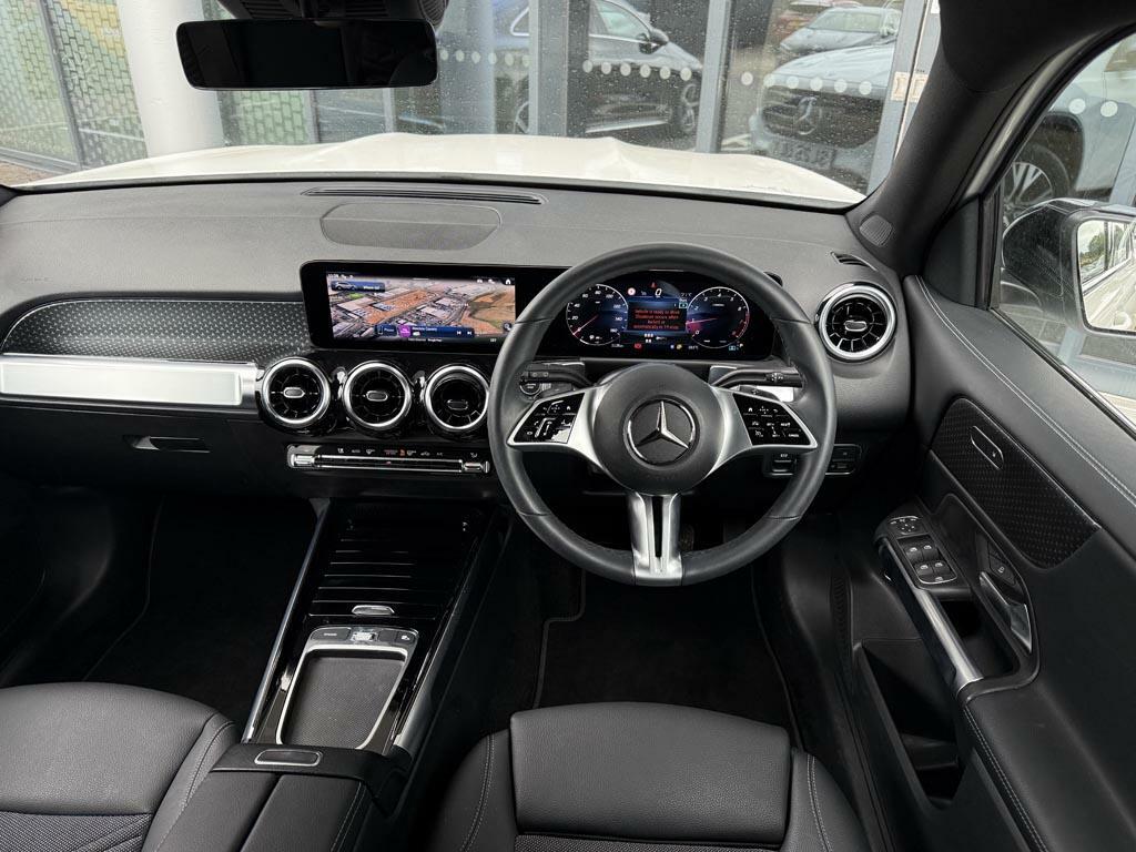 Mercedes-Benz GLB Class Suv Black #15