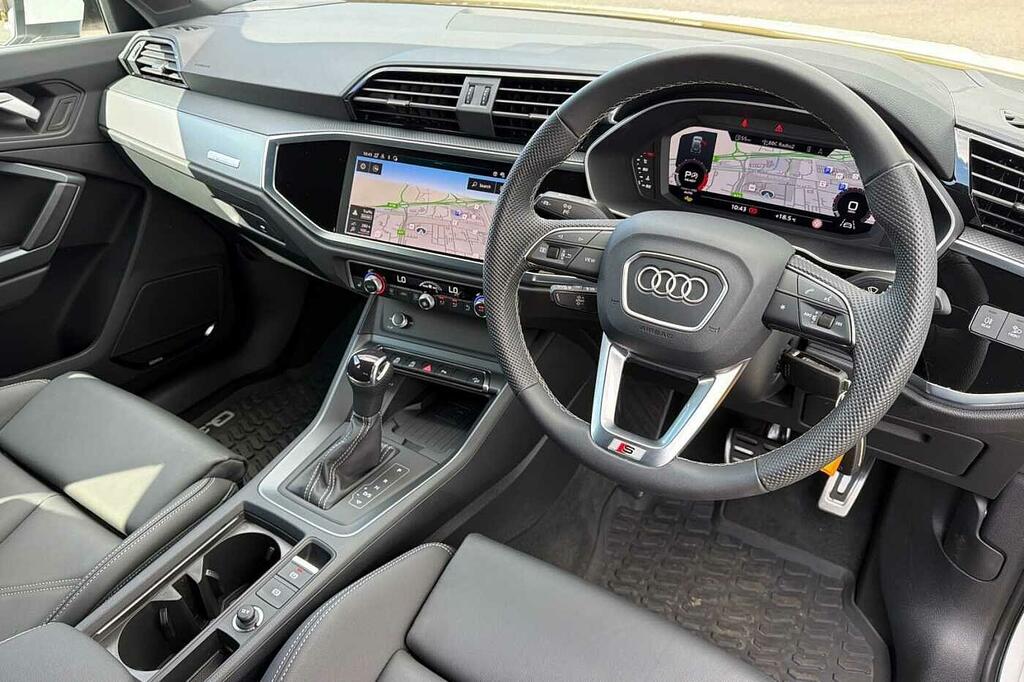 Audi Q3 S Line 35 Tfsi 150 Ps S Tronic White #6