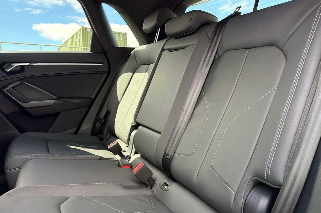 Audi Q3 35 Tfsi Black Edition S Tronic Tech Pro Grey #21