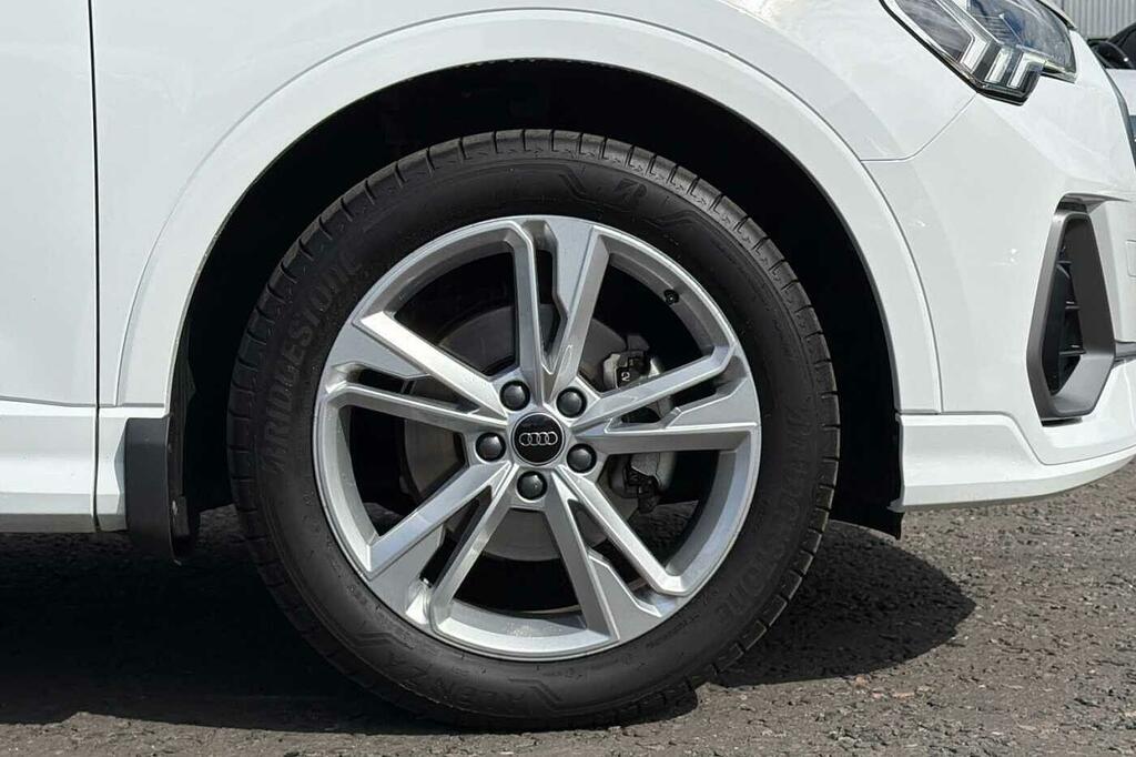 Audi Q3 35 Tfsi Black Edition S Tronic Tech Pro Grey #16