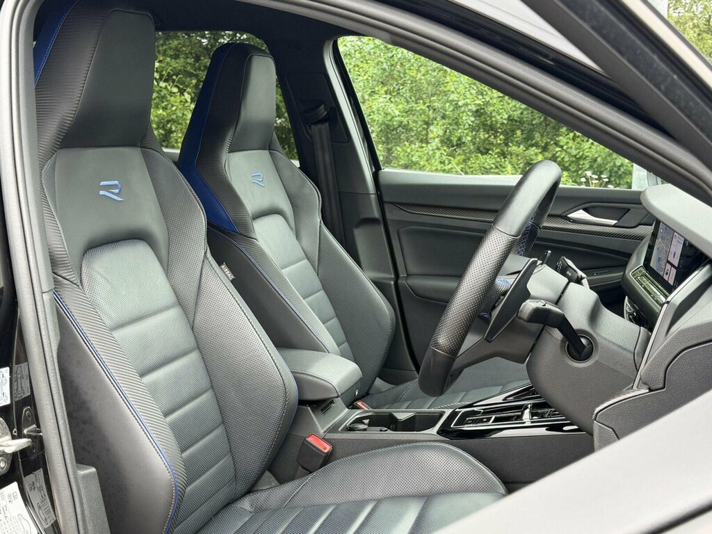 Volkswagen Golf Hatchback  #10