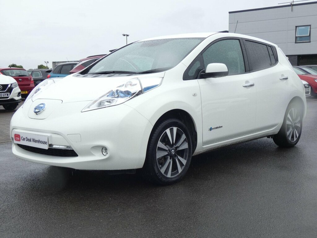 Nissan Leaf 30Kwh Tekna White #6
