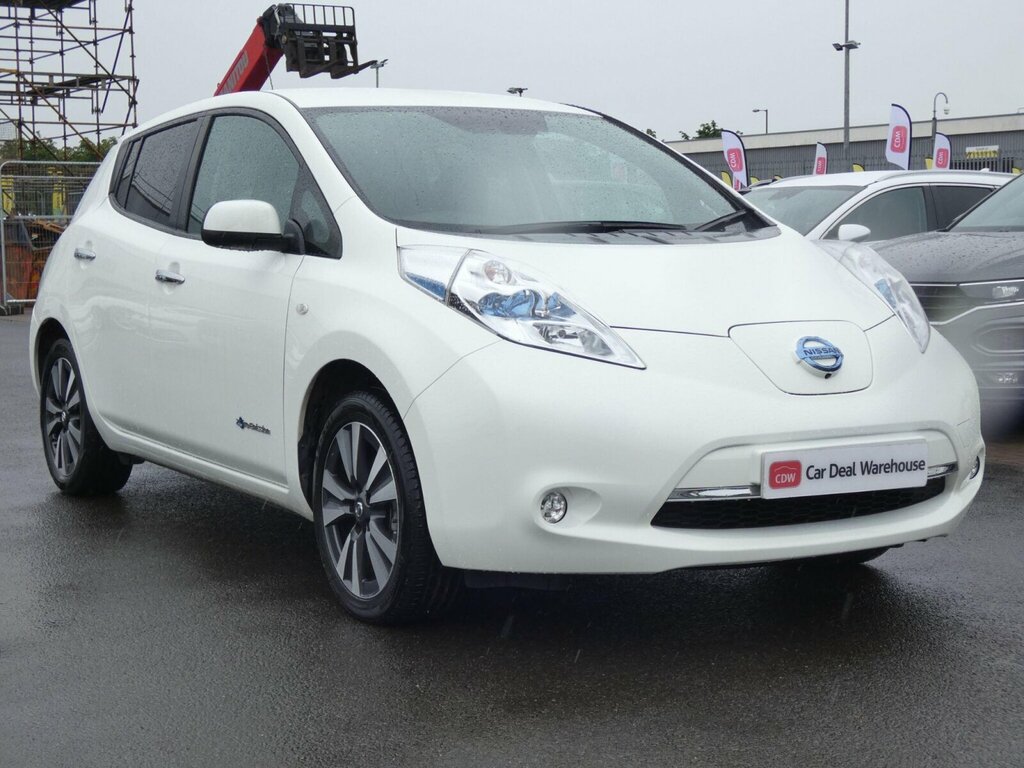 Nissan Leaf 30Kwh Tekna White #3