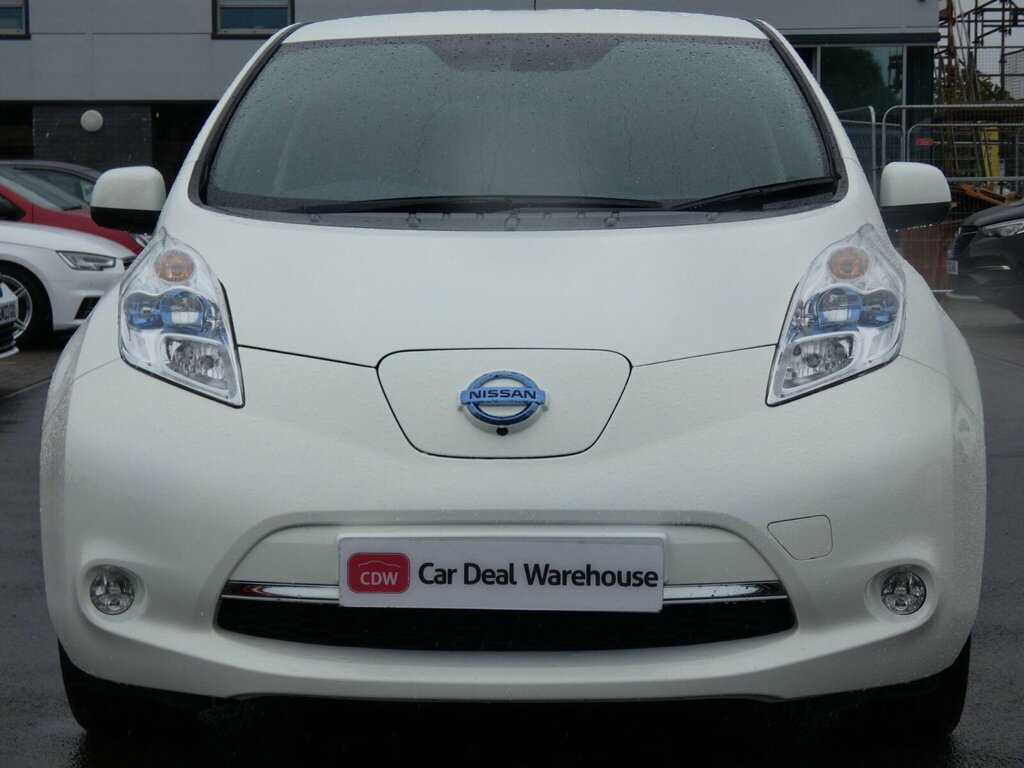 Nissan Leaf 30Kwh Tekna White #4
