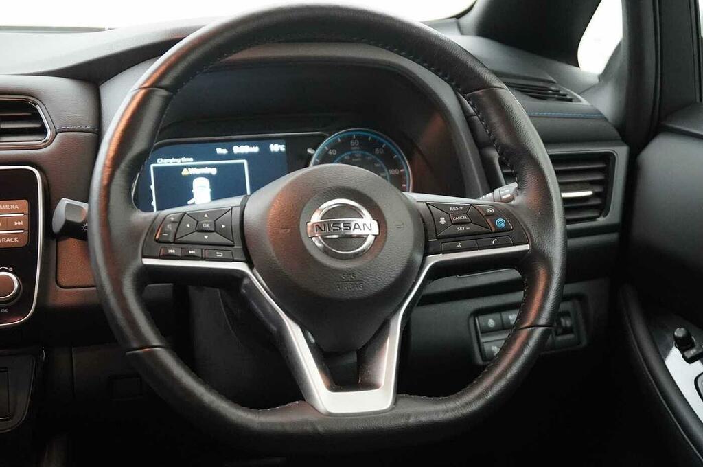 Nissan Leaf 160Kw E Tekna 62Kwh Red #27