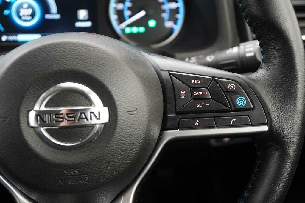 Nissan Leaf 160Kw E Tekna 62Kwh Red #29