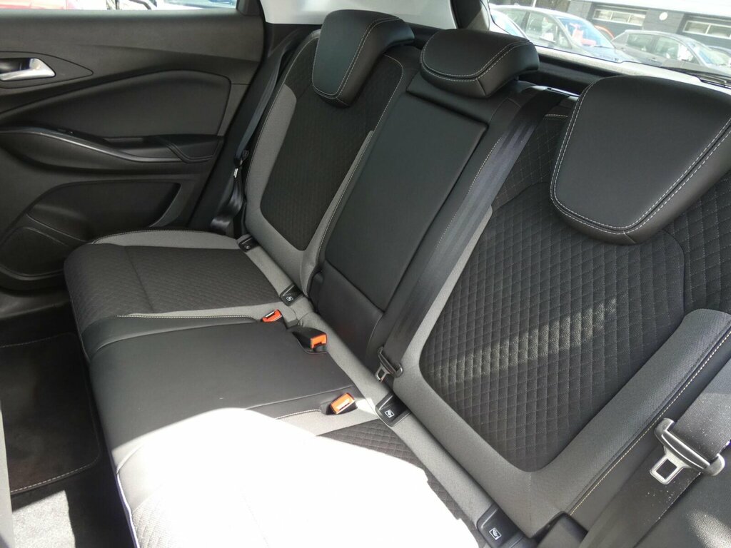 Vauxhall Grandland X 1.2 Turbo Griffin Edition Euro 6 Ss Black #5