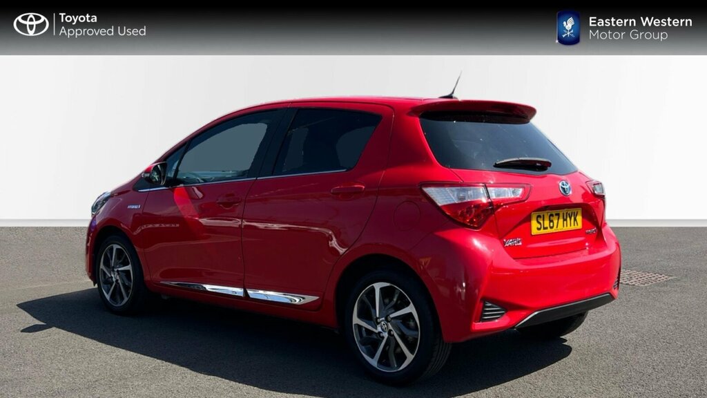 Toyota Yaris 1.5 Vvt-h Excel E-cvt Euro 6 Ss 15In Alloy Red #4
